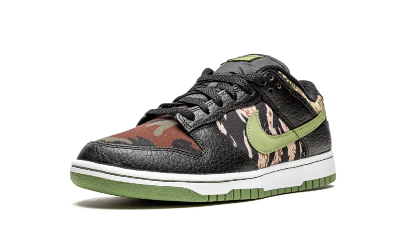 Nike Dunk Dunk Low 'Black Multi-Camo'